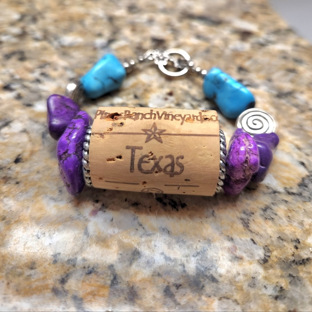 Cute Texas Winery Bracelet
